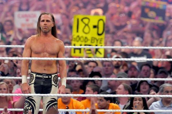 Shawn Michaels bidding adieu to his fans