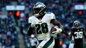 Jags suffer London loss as Wentz throws three TDs in Eagles win