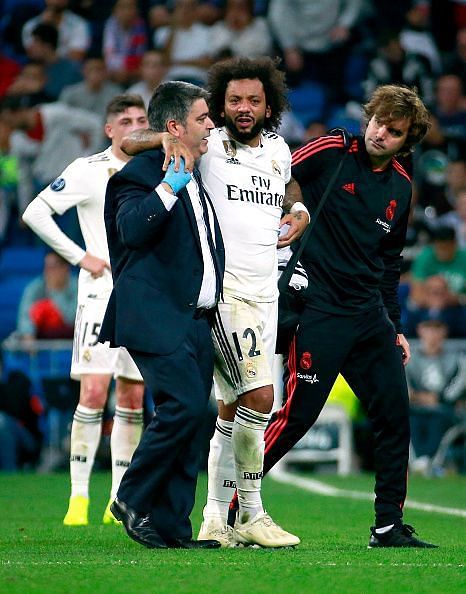 Marcelo suffered what seems to be a calf injury
