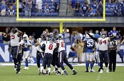 Reich's late decision proves costly in loss to Texans