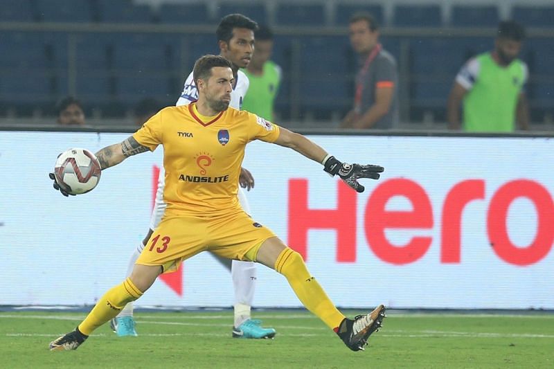 Dorronsoro looked unbeatable against Chennaiyin FC (Image Courtesy: ISL)