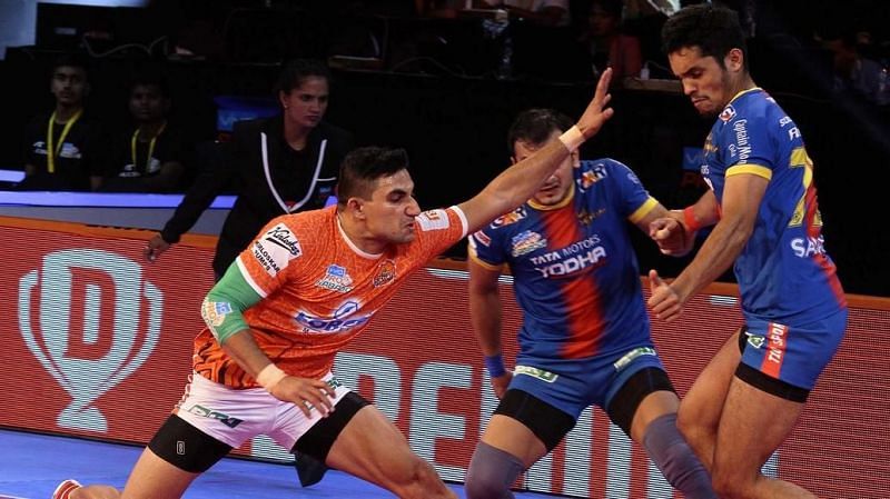 Nitin Tomar scored his 100th raid point this season on Tuesday night