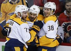 Rinaldo scores in 3rd, Predators beat Flames 5-3