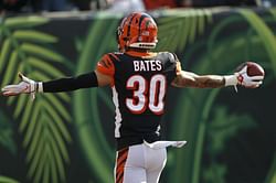 Bengals pick off Winston, hold on for 37-34 win over Bucs