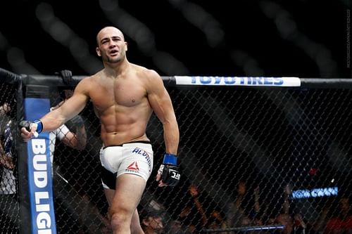 Eddie Alvarez is on the verge of signing with ONE