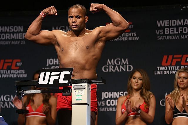 Cormier now comfortably makes 205lbs - but weight cutting hasn&#039;t always been easy for him