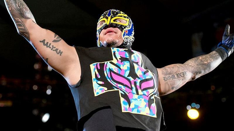 Rey Mysterio will have his first WWE singles match since 2014.