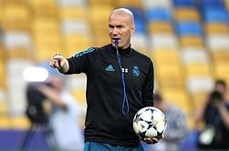 5 world-class football players who retired early