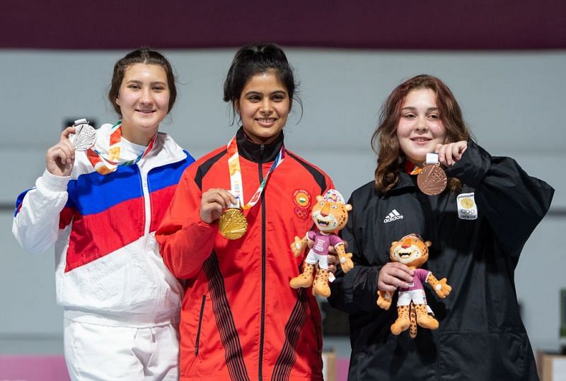 From left to Right: Silver medalist - Iana Enina of Russia, Gold medalist Manu Bhaker of India, Bronze medalist Nino Khutsiberidze of Georgia (Image Courtesy: IOC)