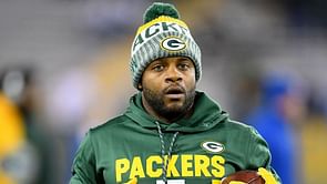 Packers WR Cobb says injured hamstring is 'feeling better'