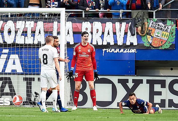 Enrich celebrates the second goal for Eibar