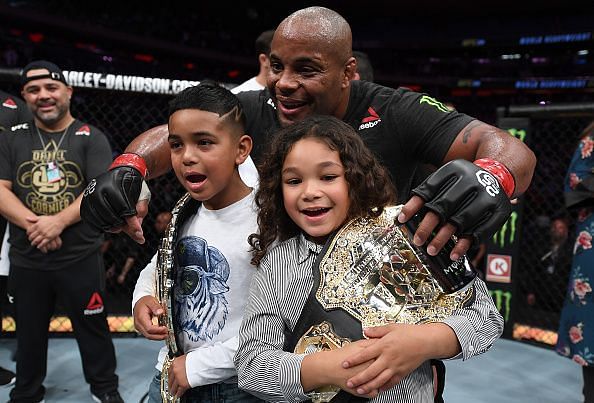 Daniel Cormier and his children!