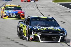 Column: Wrong call on Johnson on NASCAR's bad day in Texas