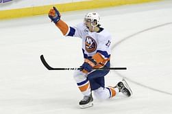 Barzal scores in overtime to lead Islanders over Devils