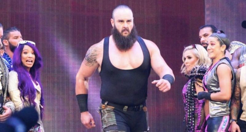 Strowman charges to the ring to confront Acting RAW GM &#039;Constable&#039; Baron Corbin.