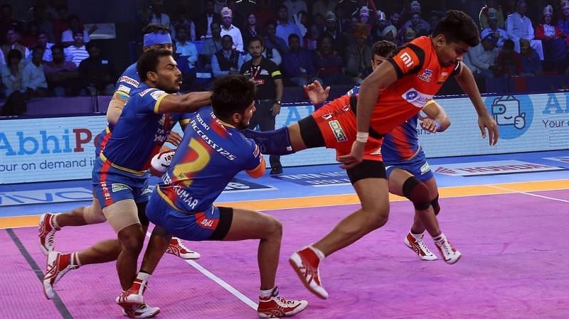 Pawan Sehrawat in action. [Picture Courtesy: ProKabaddi.com]