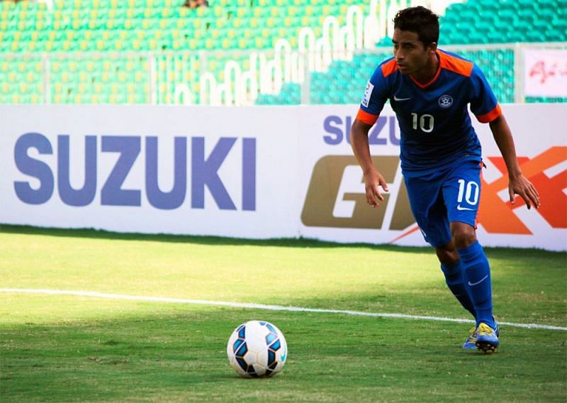 While Bikash Jairu was left out from the squad against China, Sumeet Passi and Farukh Choudhary were given spots on the bench