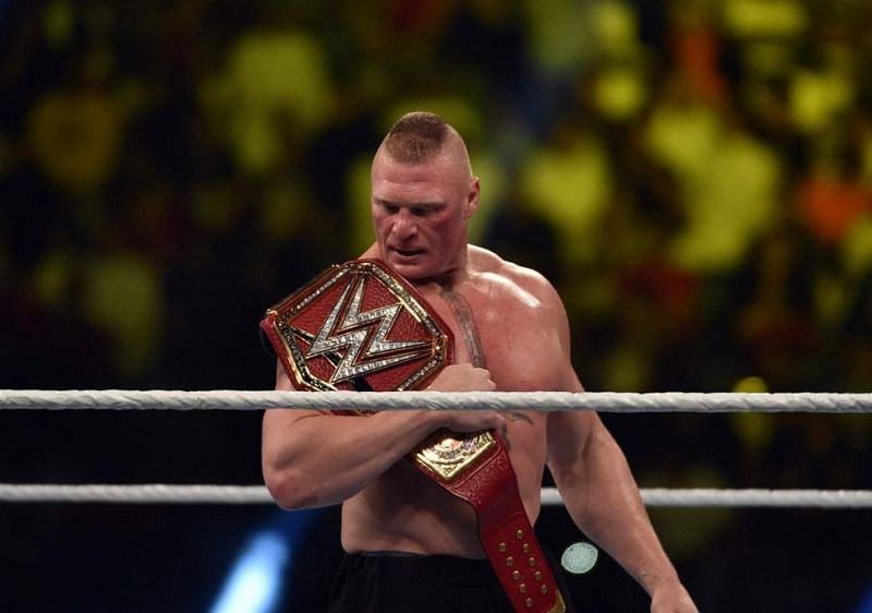 Brock Lesnar Becomes Universal Champion. . . Again!