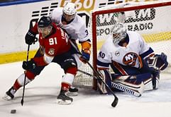 Barkov scores winner, Panthers beat Islanders 4-2