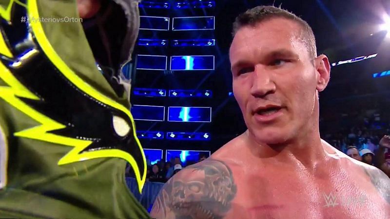 Randy Orton tore off Rey Mysterio&#039;s mask after giving him yet another beating
