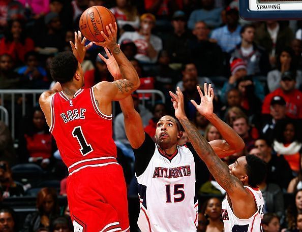 Derrick Rose scored 44 points to defeat the Hawks