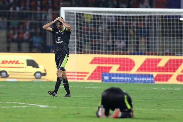 Distraught Delhi players after conceding a late goal [Image: ISL]
