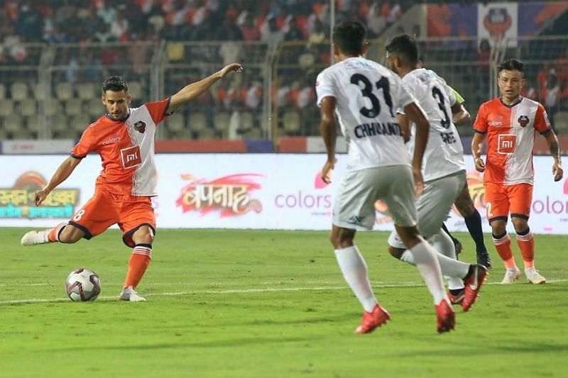 The FC Goa striker had a great eye of goal and scored twice from the two shots he took throughout the game (Image Courtesy: ISL)