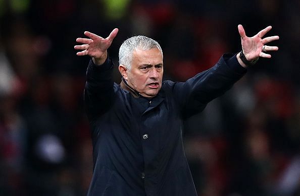 Twitter reacts as Jose Mourinho vents his feelings on the water bottles