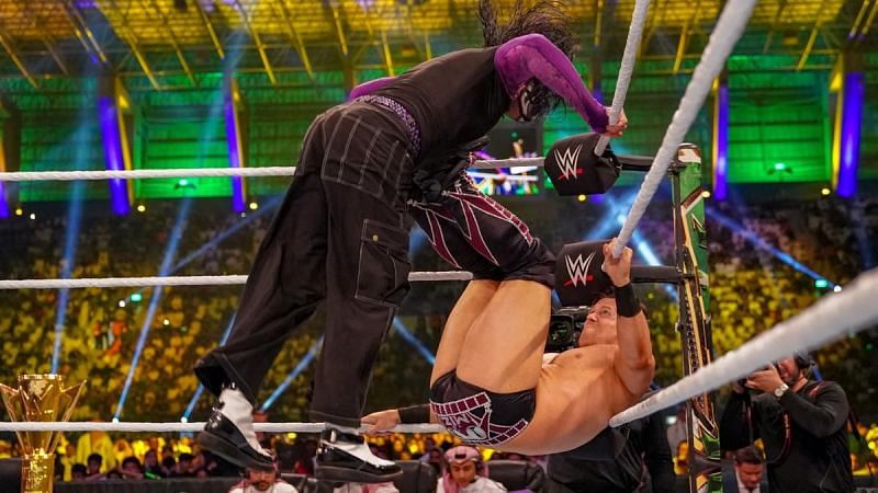 Jeff Hardy and The Miz put on an enjoyable first-round match
