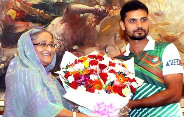 Mashrafe Mortaza joins politics as he set to compete in the next national election for Awami League