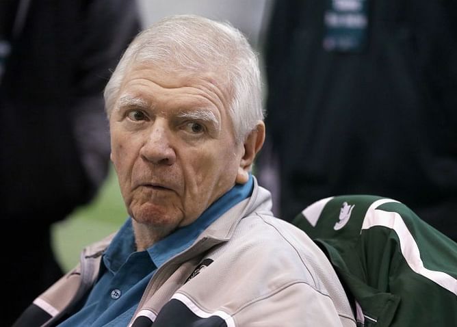 Perles, citing health, resigns as Michigan State trustee