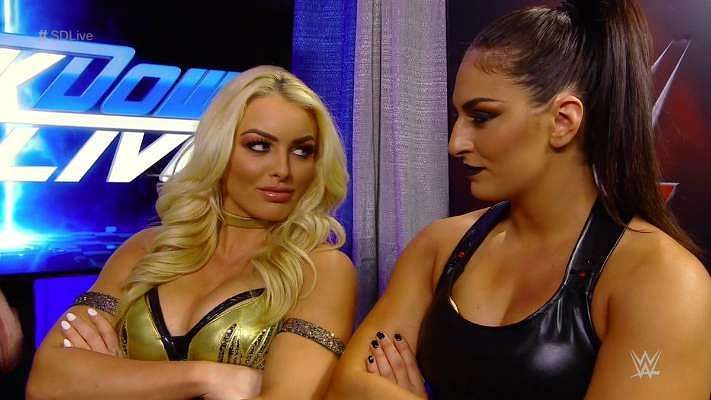 From a few weeks now WWE is teasing a potential break-up between the two women