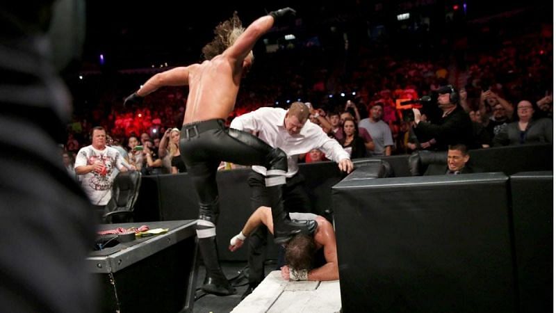 Rollins ramming Ambrose&#039;s head to the Cinderblocks!
