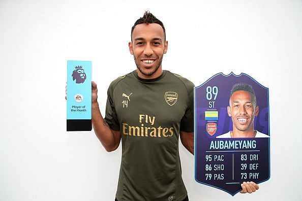 Pierre-Emerick Aubameyang wins the EA Sports Player of the Month Award - October 2018