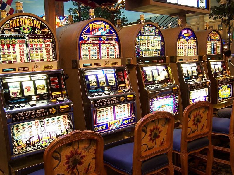 how to win at slot machine