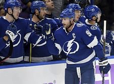 Kucherov, Vasilevskiy lead NHL-best Lightning past Oilers