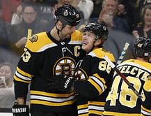 Pastrnak scores 3, Bruins beat Maple Leafs 5-1