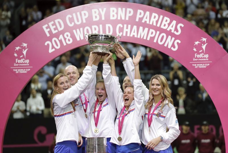 Czechs beat defending champion US 30 in Fed Cup final