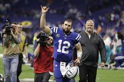 Luck's closing flurry gives Colts 27-24 victory over Miami