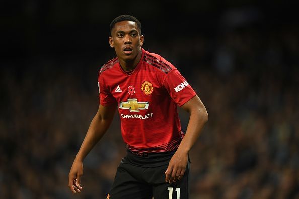 Manchester United Transfer News: United star stalls on new deal, Red Devils braced for Martial offers and more - 21st November 2018