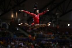 Team USA finishes 1-2 in floor exercise at World Gymnastics Championship