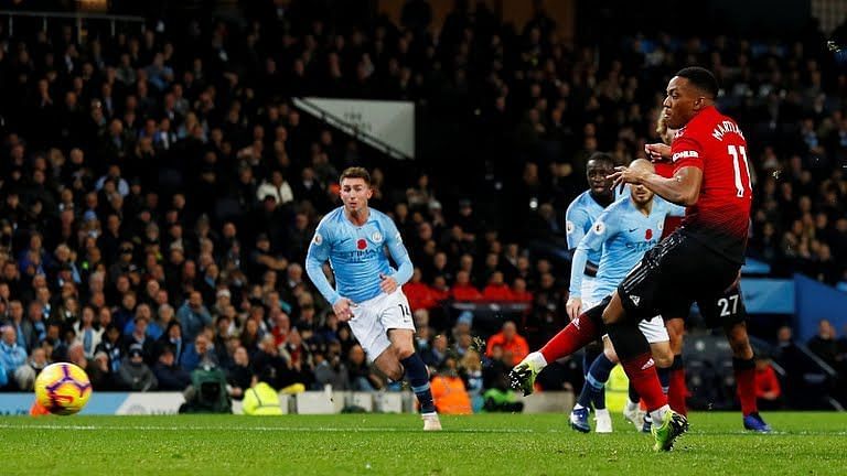 Anthony Martial converts from the spot to redeem United&#039;s chances