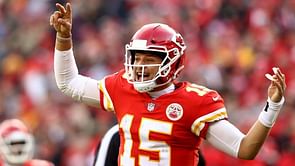 I told him there's no future in football! A-Rod relieved to be ignored by Mahomes