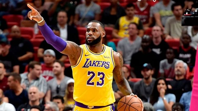 NBA 2018-19: Top 3 performers on November 18, 2018