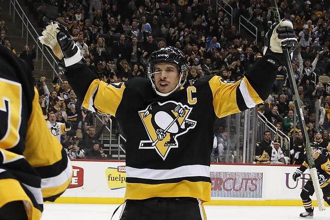 Crosby, DeSmith help Penguins snap 5-game skid