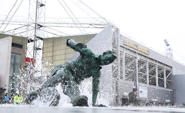 Statue outside Preston North End made in memory of the 1956 Photograph which shows Finney beating 2 Chelsea players at Stamford Bridge