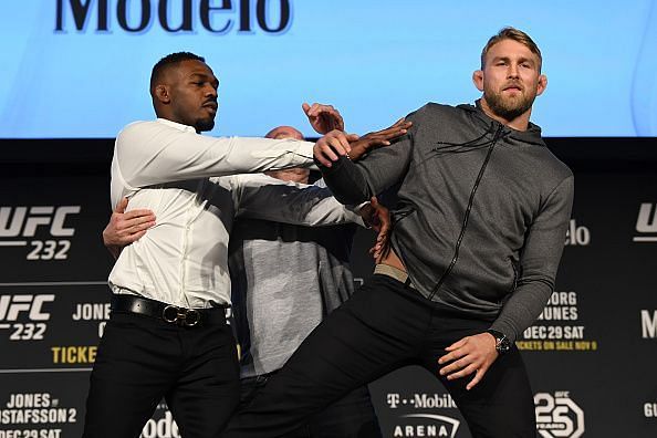 Jon Jones and Alexander Gustafsson &#039;shared&#039; the stage during the UFC 232 press conference