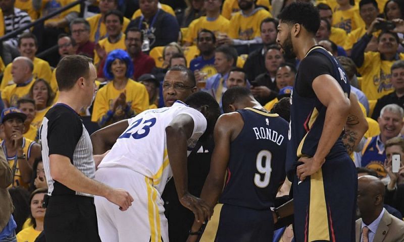 Draymond Green has already been in a Pelicans team huddle