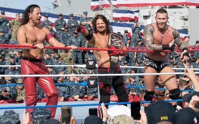 3 Possible Endings to the WWE Championship Match at Crown Jewel