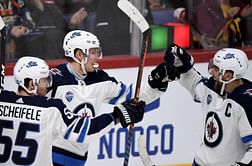 Laine's hat trick lifts Jets over Panthers 4-2 in Helsinki